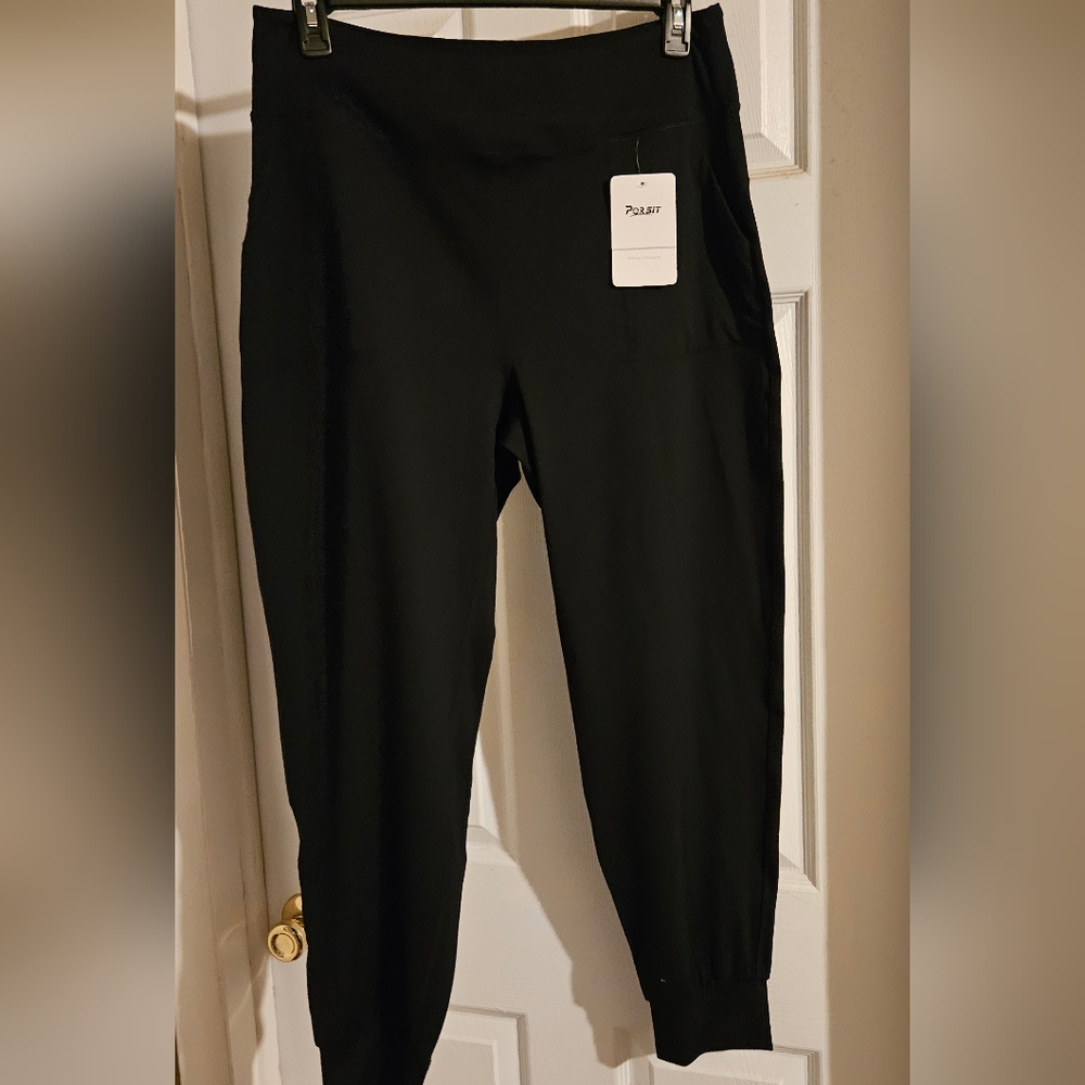 NWT Persit Joggers / XXL / Black